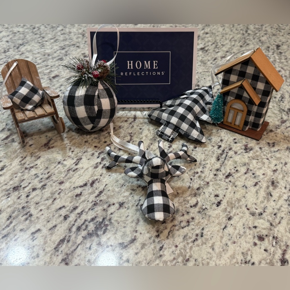 Home Reflections 5 piece Christmas ornament Black and White plaid HolidaySetNEW